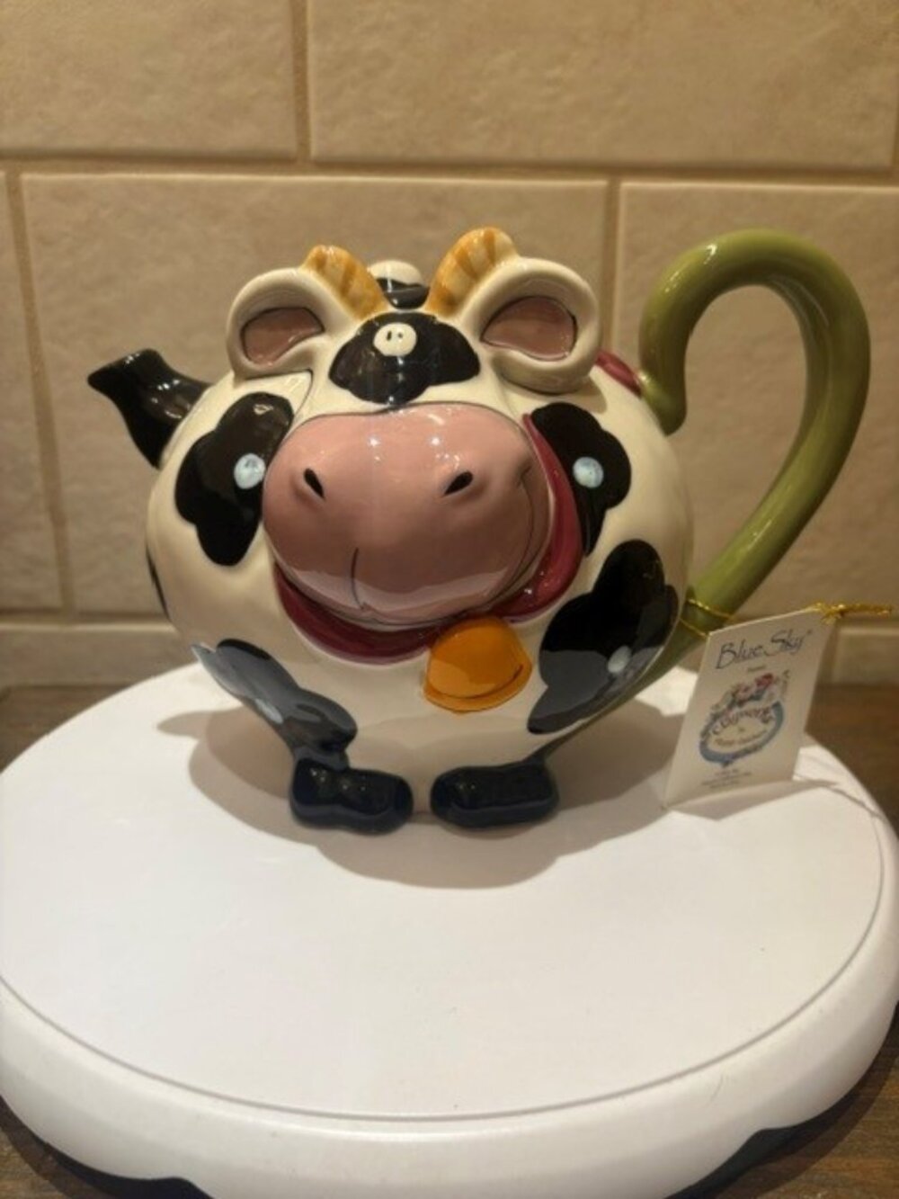 Blue Sky Clayworks Crazy Cow Teapot by artist Heather Goldminc RETIRED with tag